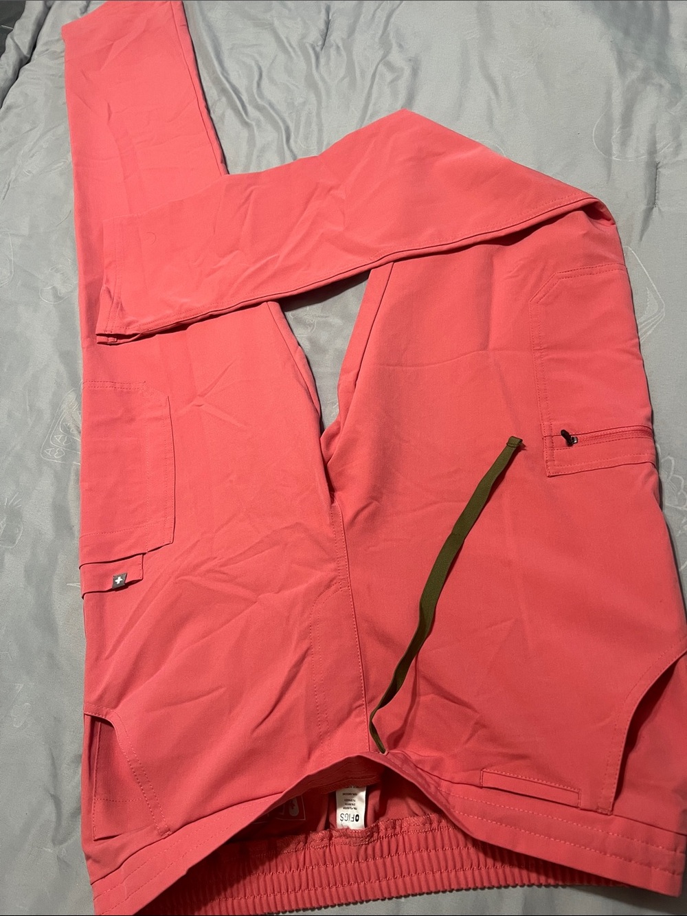 Figs Men’s Coral Cargo Pants with Utility Pockets